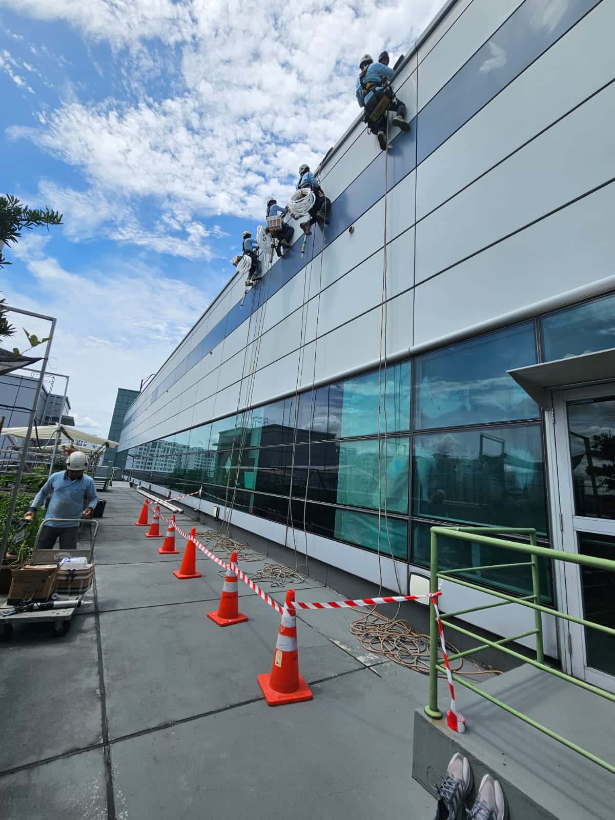 Hydroseal IRATA rope-access team on a commercial building façade